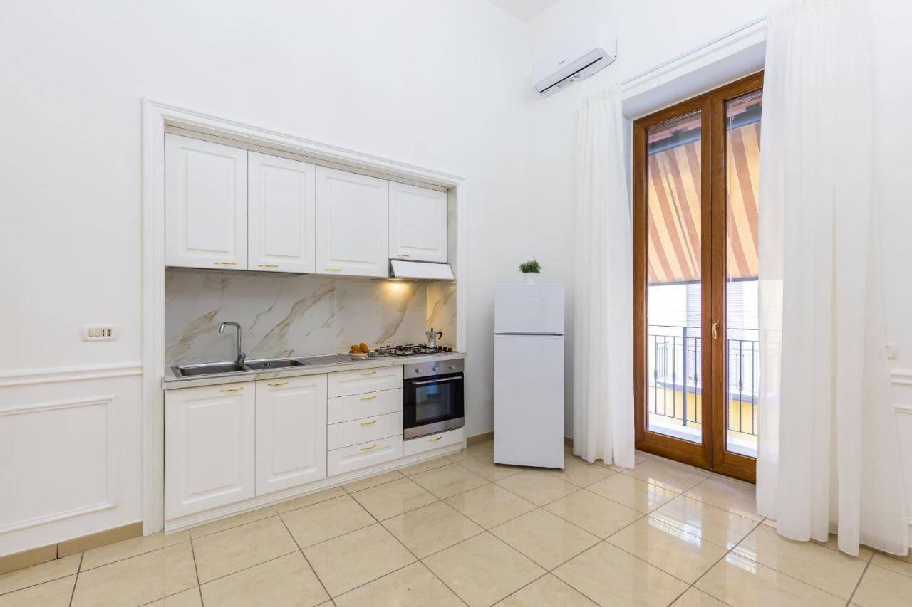 Ventaglieri Cozy Apartment By Wonderful Italy Naples Exterior photo